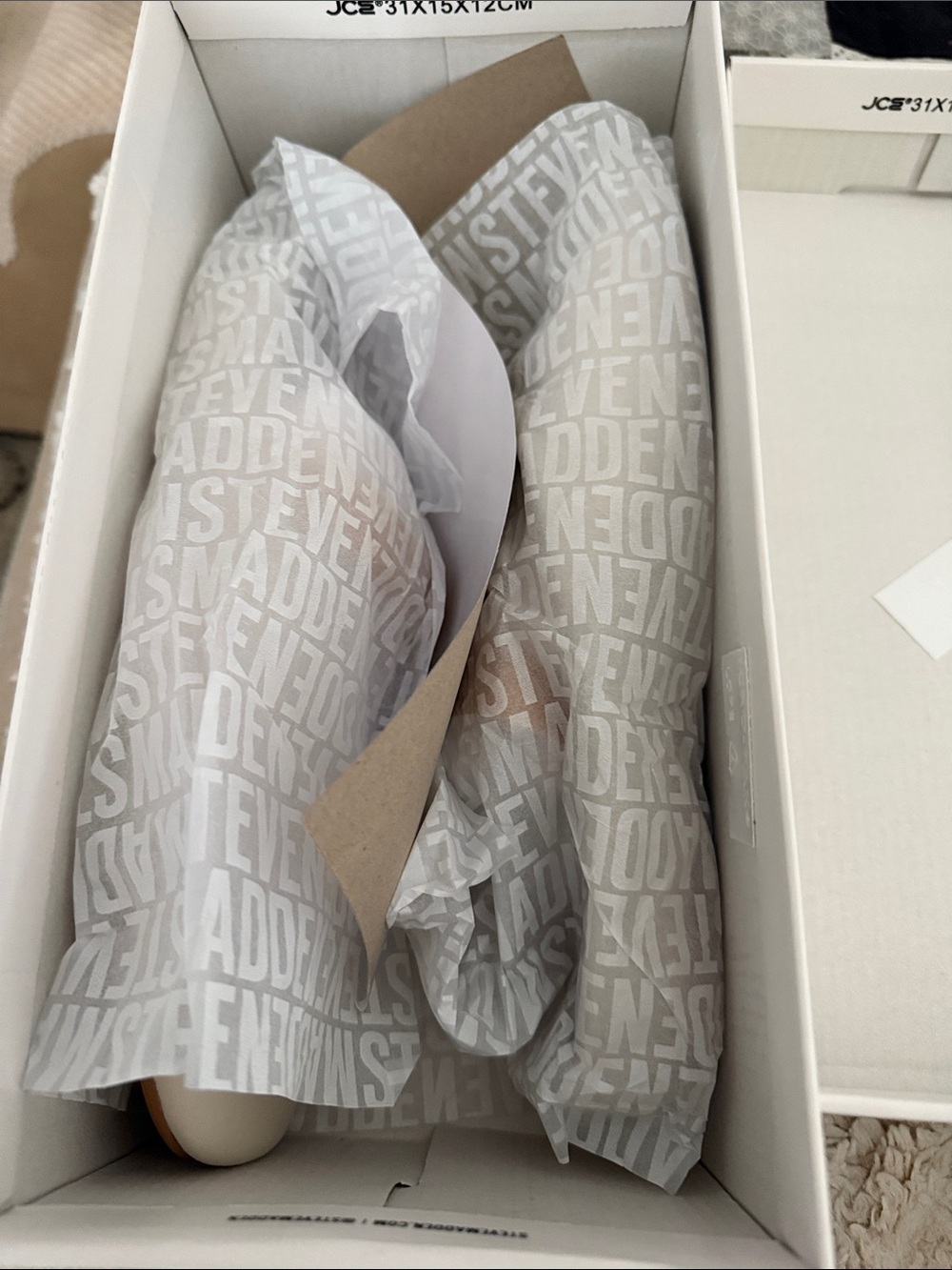 Steve Madden Cream Ballet Mule with Tan Elastic Strap - Picture 7 of 7